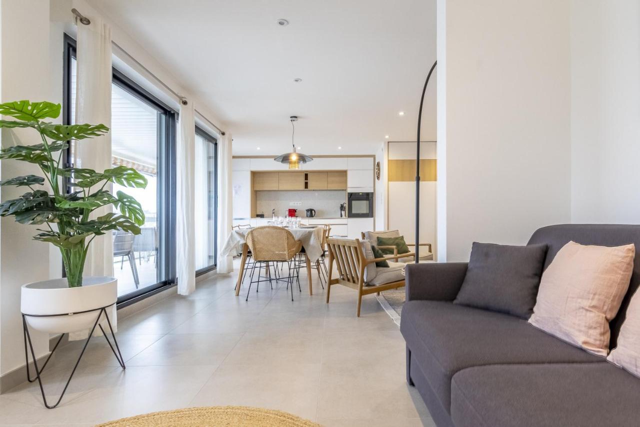Grand Appartement De Standing Avec Terrasse Vue Port Au Centre De Vannes Kültér fotó
